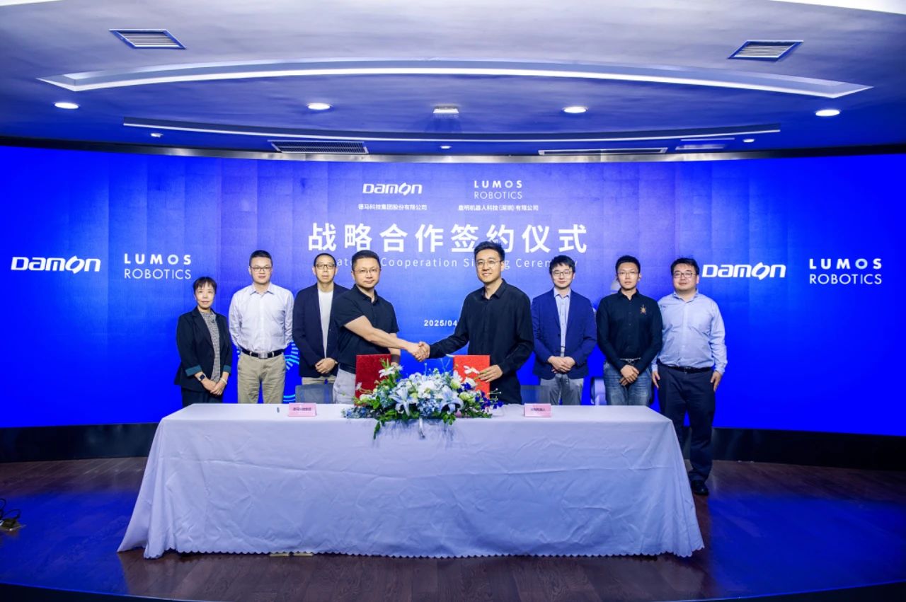 1-Signing Ceremony.jpg